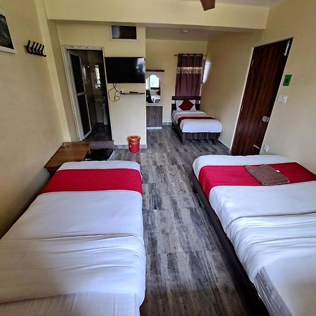 Hotel Elite Pokhara Exterior photo